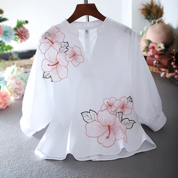 

Spring Summer women's Luxury feminino vintage floral heavy embroidery Appliques casual blouses bohemian blousa tops NS712