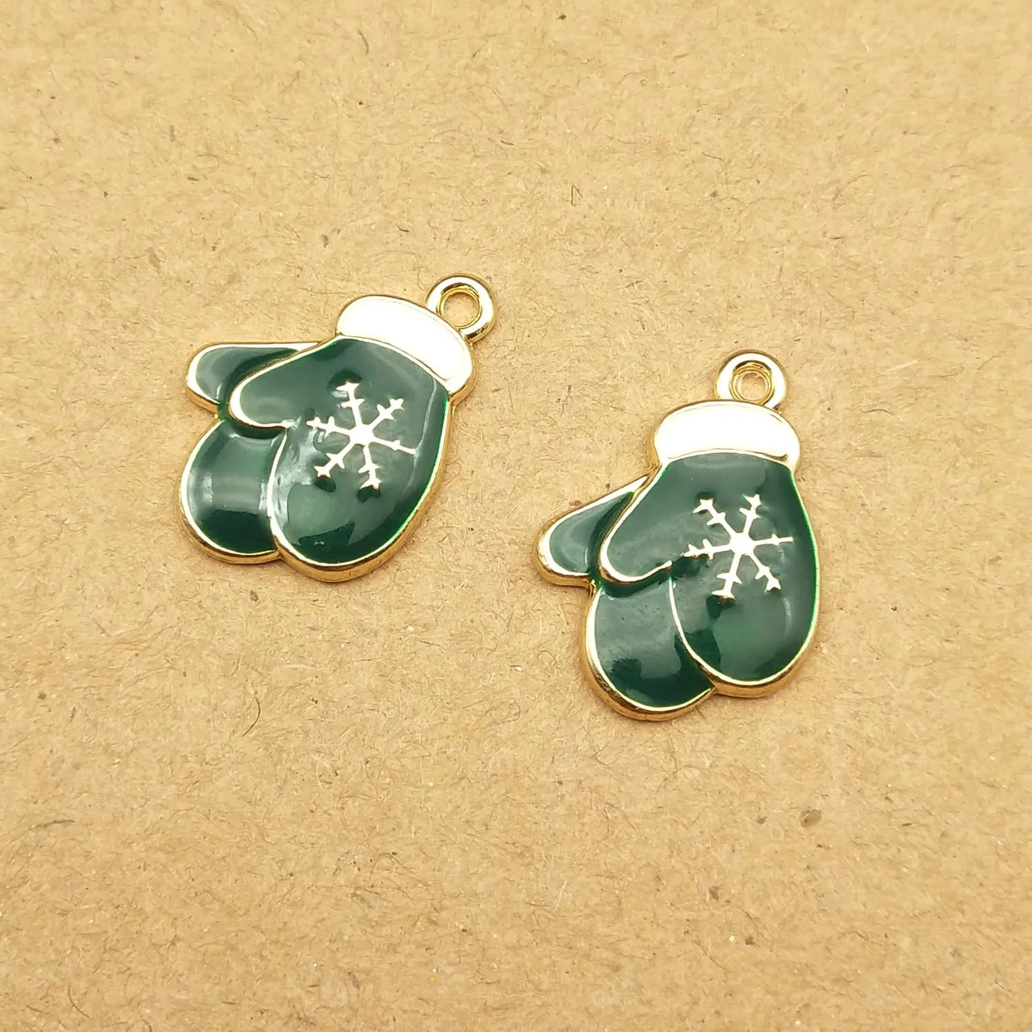 10pcs enamel christamas sock glove charm for jewelry making fashion earring pendant bracelet and necklace charms