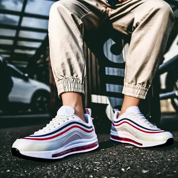 

New Men's Outdoor Sports Running Shoes Casual Wear-Resistant non-slip Sneakers Style Fly Woven Breathable Students Casual Shoes