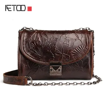 

AETOO new vintage Embossed leather bag ladies head cow leather oil wax skin handbags retro shoulder bag Messenger small bag