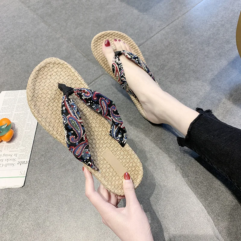 

Floral-Print Flip-flop Rubber Bottom Flip-flops Women's Summer Outer Wear Flat Holiday Sandals Slipper Seaside Anti-slip Slipper