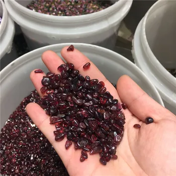 

500g 7-9mm Natural Garnet Clear Quartz Crystal Tumbled Stone Rock Chips Beads Chakra Healing Reiki DIY Materials Stone Crafts