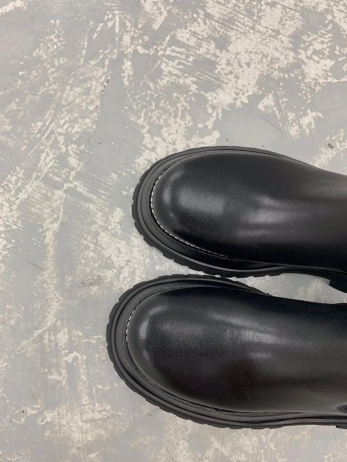 Vibsterimma/Новинка года; черные кожаные ботильоны; женские ботинки из натуральной кожи; высококачественные байкерские ботинки Martin на плоской подошве