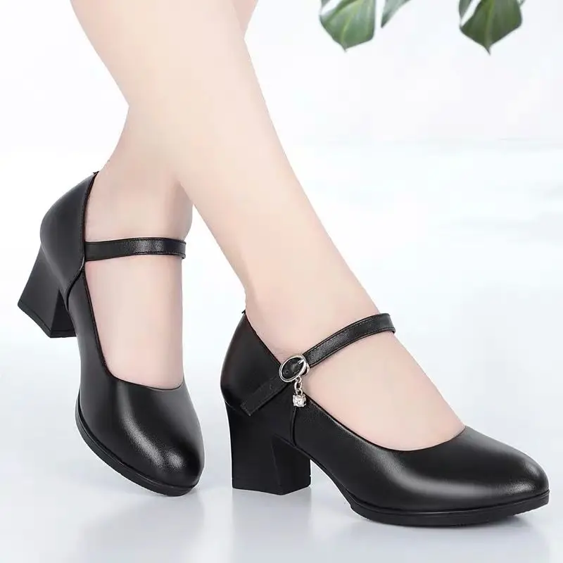 comfortable professional shoes for women