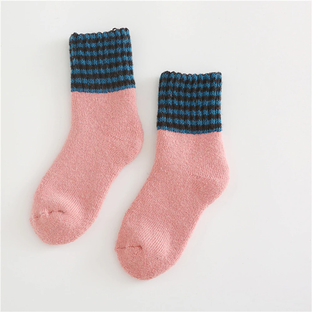 Очень плотные теплые шерстяные носки в полоску короткие носки с кроликом для холодной зимы; теплые модные носки-тапочки для маленьких девочек - Цвет: pink