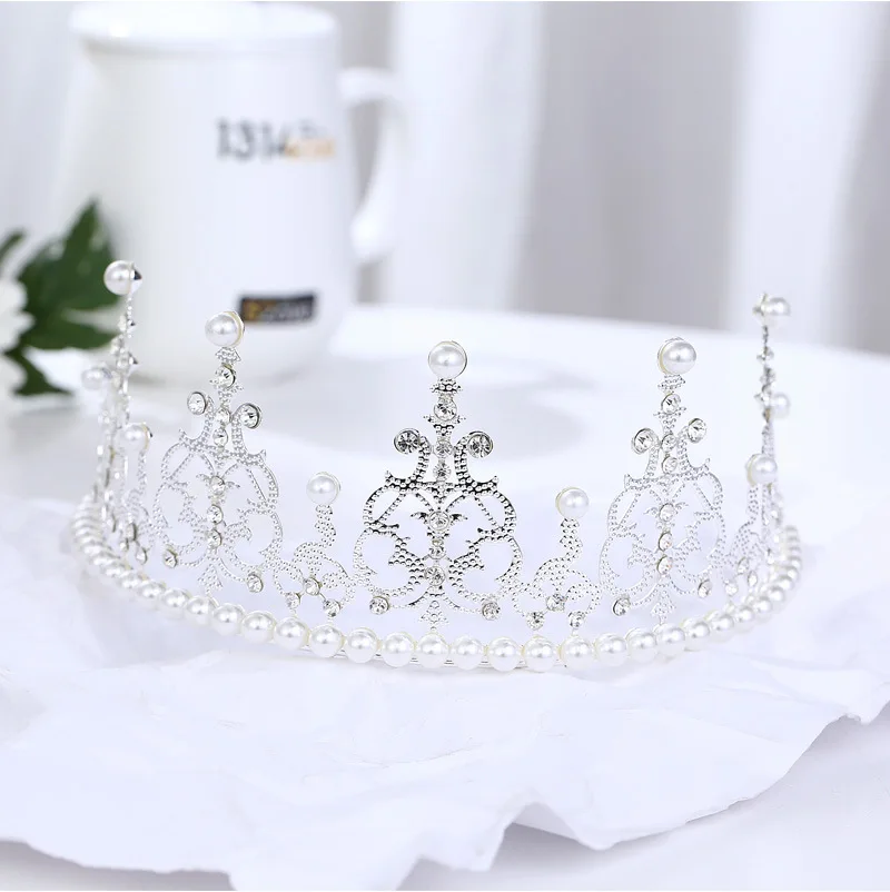 Currently Available Sale New Style Online Celebrity Crown Baby Celebrity Style Birthday Cake Decoration Bakery Bride Decoration