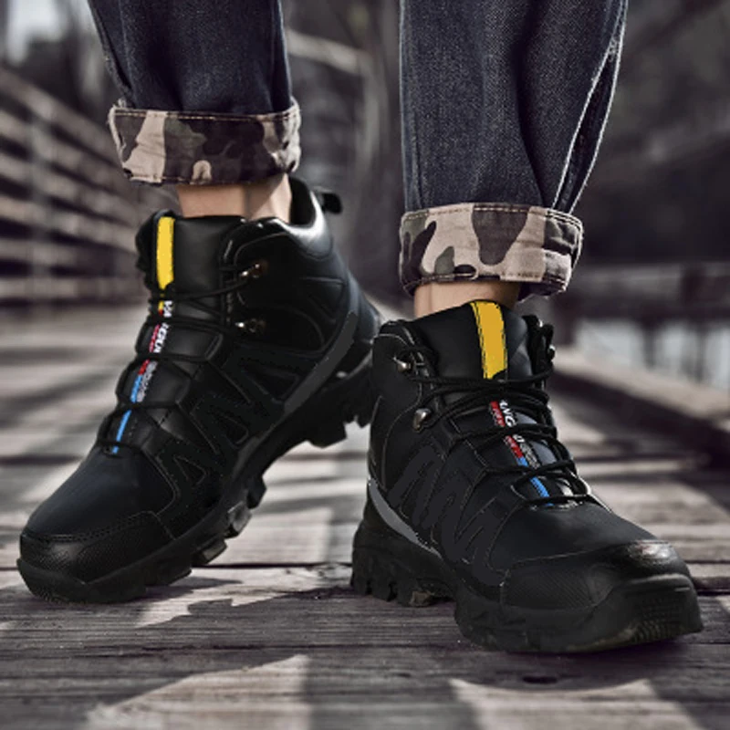 Men Breathable hiking shoes Outdoor Mountaineer Climbing Sneakers Non-slip Comfortable Camping shoes for Men Tactical Shoes Men