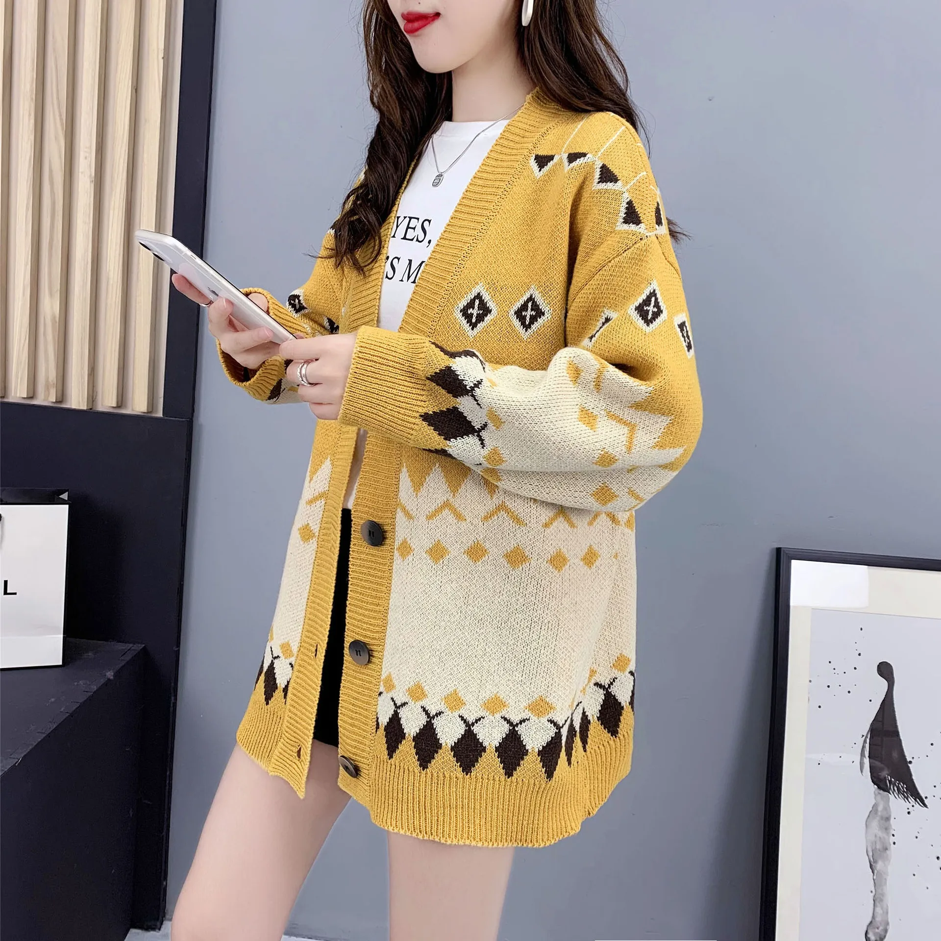 Women's sweater cardigan 2021 new casual V-Neck long sleeve loose retro jacquard button knitted top winter women's sweater coat ugly christmas sweater