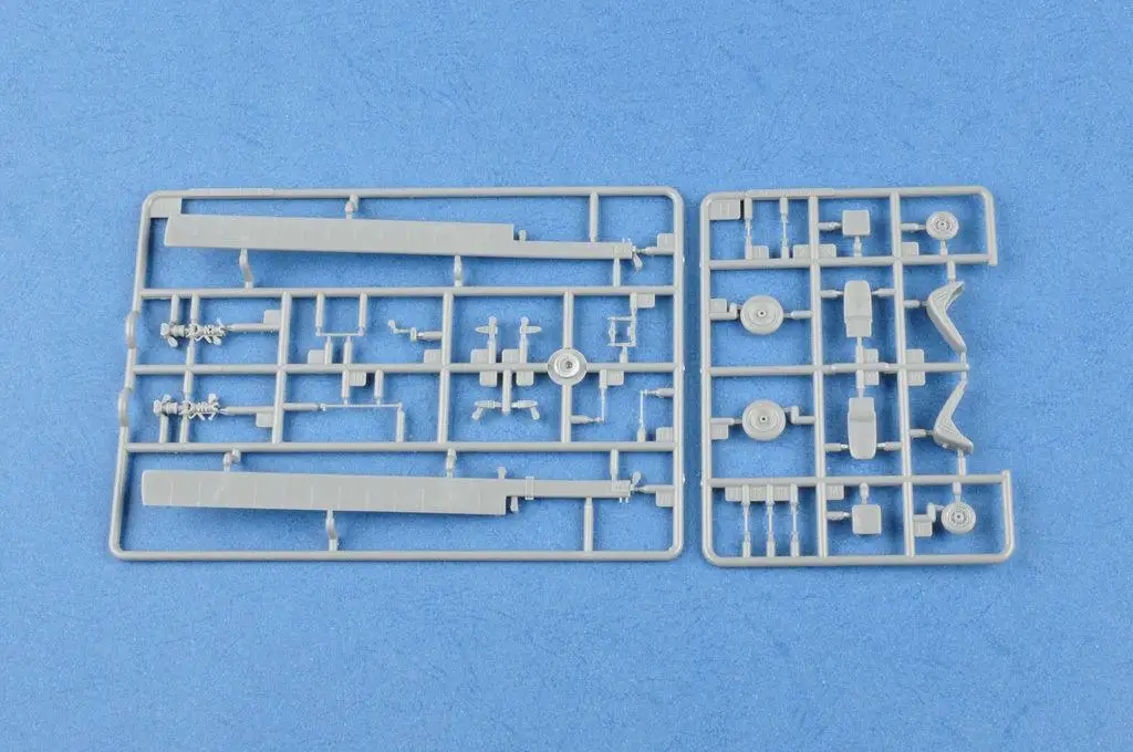 Hobbyboss 1/48 81739 телефон с фонариком на русском языке|Наборы для сборки моделей| |