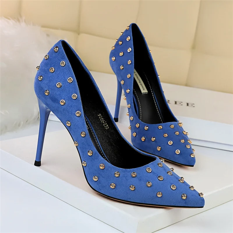 Весенние женские пикантные туфли-лодочки с заклепками на высоком каблуке 9 см; туфли на шпильке с шипами; цвет синий, черный, розовый; Свадебные вечерние туфли; большие размеры; Tacones - Цвет: Синий