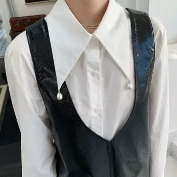 

bead long sleeve white shirt female 2020 design feeling the spring and autumn period and the new coat lapels shirt