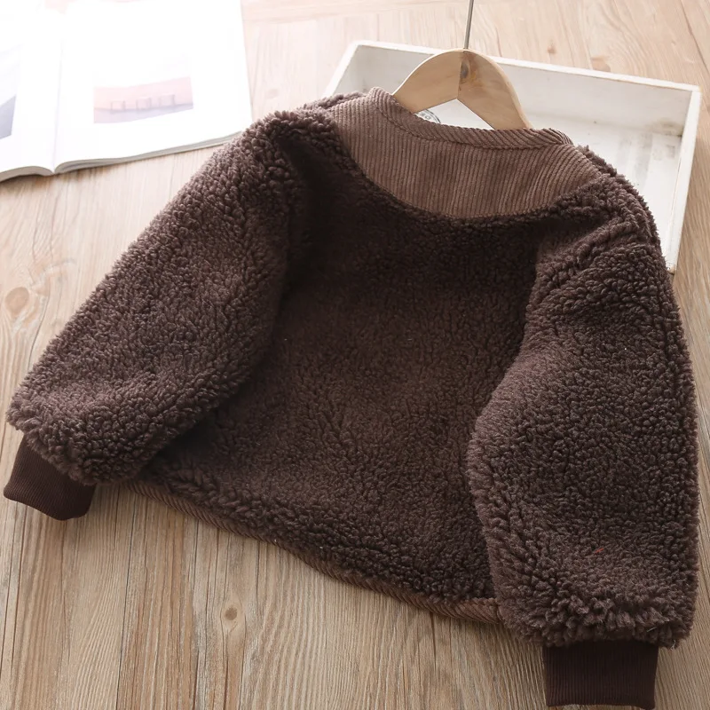 12114178574_938143651