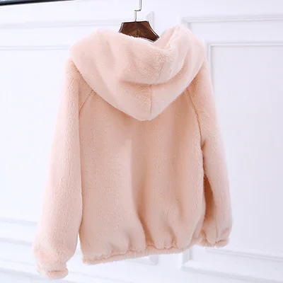 pink Осень Зима Женское Новое короткое пальто из искусственного меха женское свободное плюшевое пальто с капюшоном Модная тонкая Толстая теплая куртка большой размер CA6528 - Цвет: pink