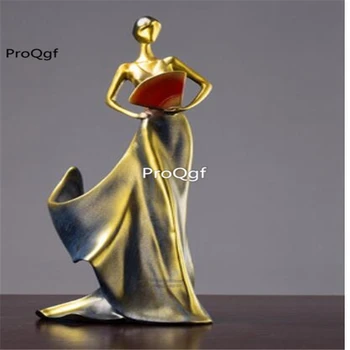 

ProQgf 1Pcs A Set Open Heart Trust Interesting Statue tiaowula