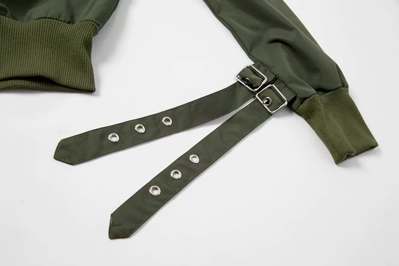 9508276301_650631000