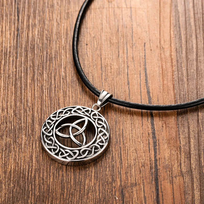 Мужское винтажное круглое ожерелье с подвеской Triquetra, античное серебро, Ирландское ожерелье с узлом в виде кельтики, ювелирные изделия Wicca Amulet