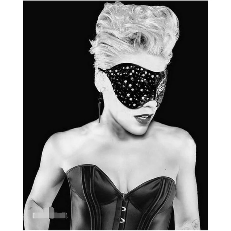 певица 3 буквы. лали эспосито. певица 3 буквы.