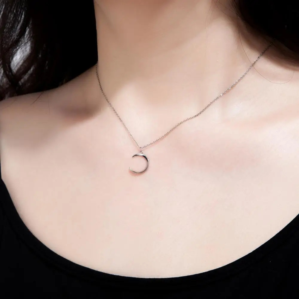 925 Sterling Silver Sweet Smooth Surface Moon Pendant Short Necklace For Women Sterling Silver Jewelry