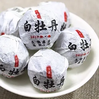 

2019 Fujian Fu Ding Bai Cha Fuding White Tea Ancient Tree Pure White Peony Handmade Tuocha for Clear Heat and Anti-fatigue