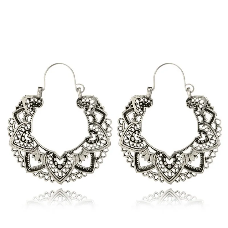 

Women Earrings Vintage Style Geometric Hollow Out Totem Pattern Hoop Earrings Chic Petal Alloy Earrings Feme