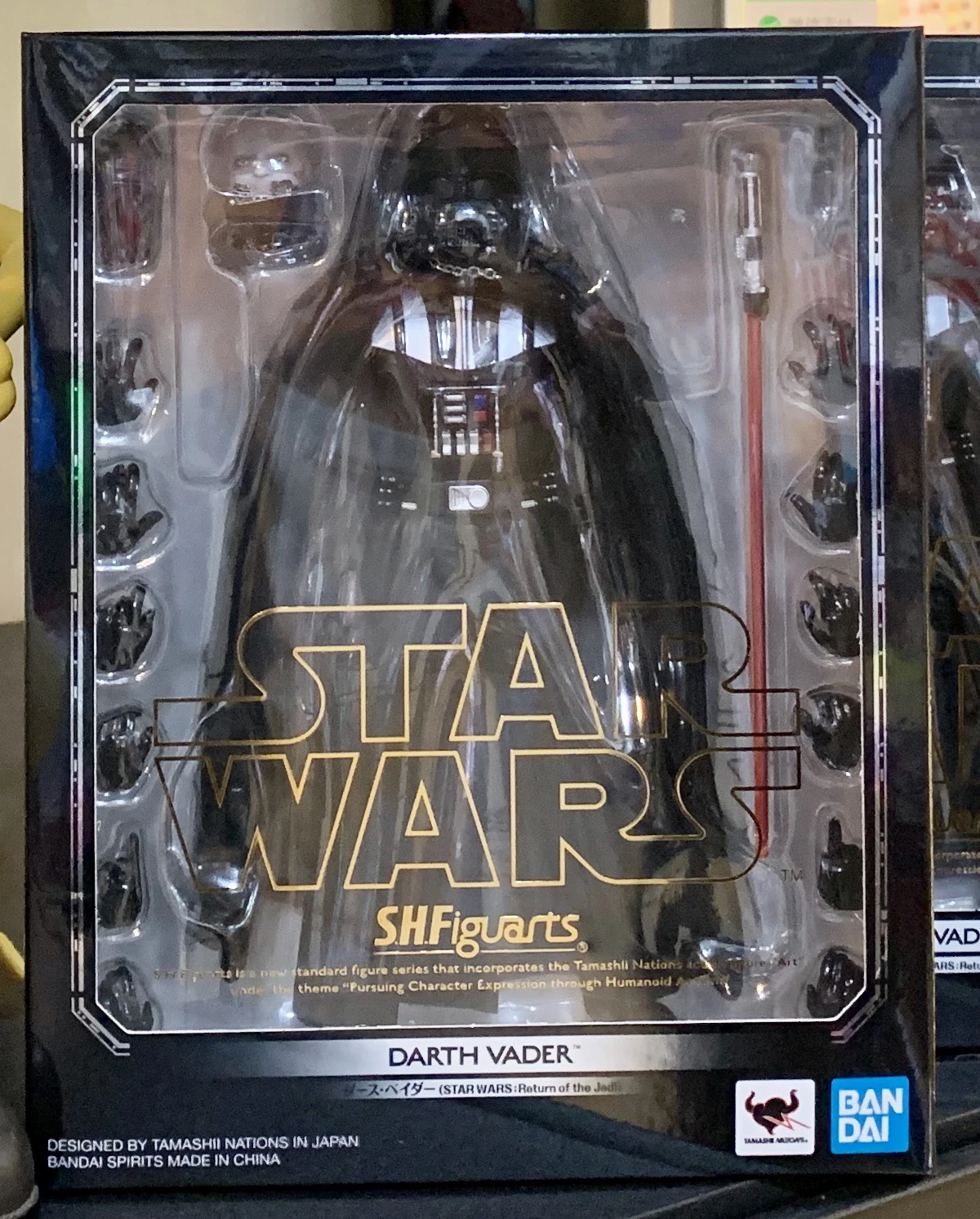 Оригинальная фигурка BANDAI spirts Tamashii Thans S. H. Figuarts(СВЧ)-ДартВейдер 3,0
