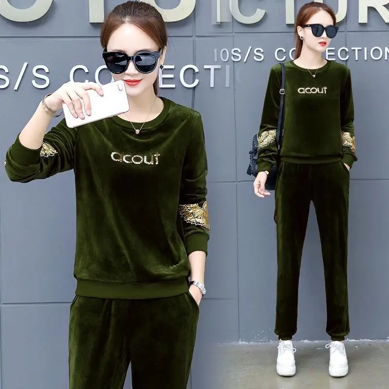 

8668 # Large Size Dress Gold Velvet Long Sleeve Leisure Suit Sports Clothing Women's