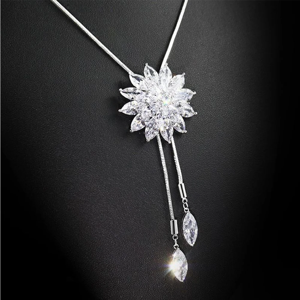 

SWA RO New Snowflake Sweater Chain Long Temperament Wild Korean Fashion Decorative Necklace Accessories Female Lotus Pendant