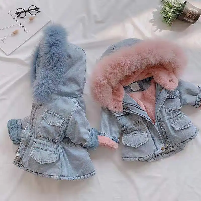 

2019 Winter Infant Girls Denim Jacket Plus Velvet Thick Real Fur Kids Jacket Fur Hooded Warm Toddler Cotton Outerwear Coat