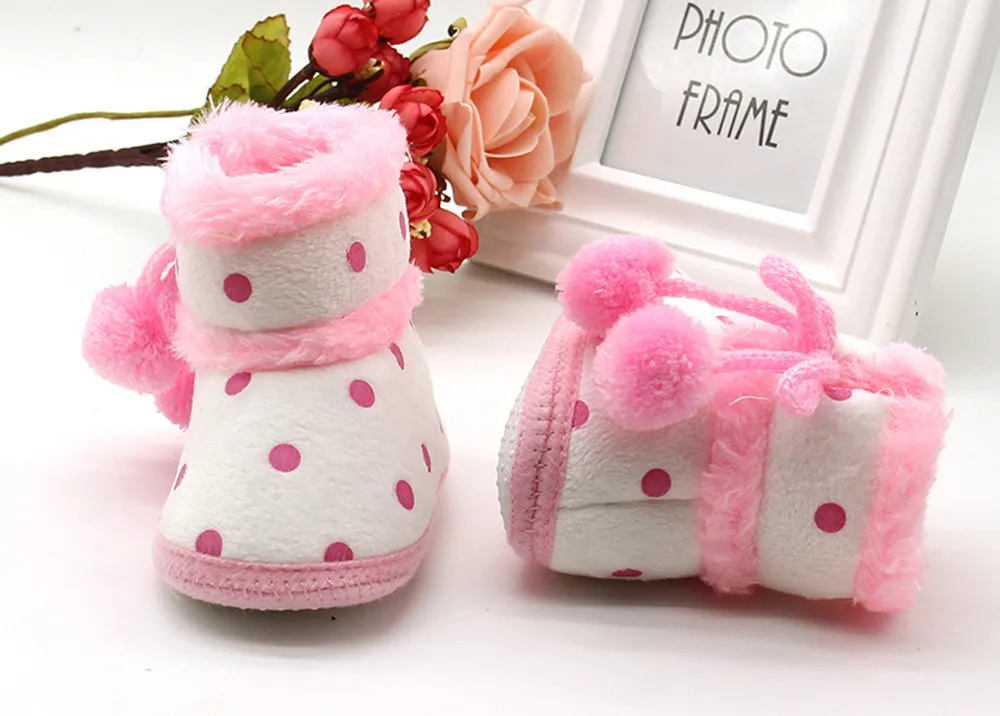 Мягкие ботиночки для маленьких девочек и мальчиков, младенческие сапоги для снега, теплая обувь для новорожденных, в горошек, Scarpe Bambino, обувь для малышей