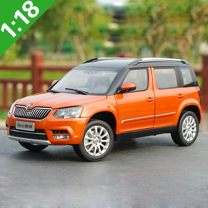 Оригинальная коробка 1:18 высокотщательная модель автомобиля Skoda YETI SUV из сплава