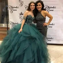 Vintage Hunter Green Ball Gown Quinceanera Dresses Sweetheart Crystal Tiered Ruffles Prom Gowns Girls Pageant Dress