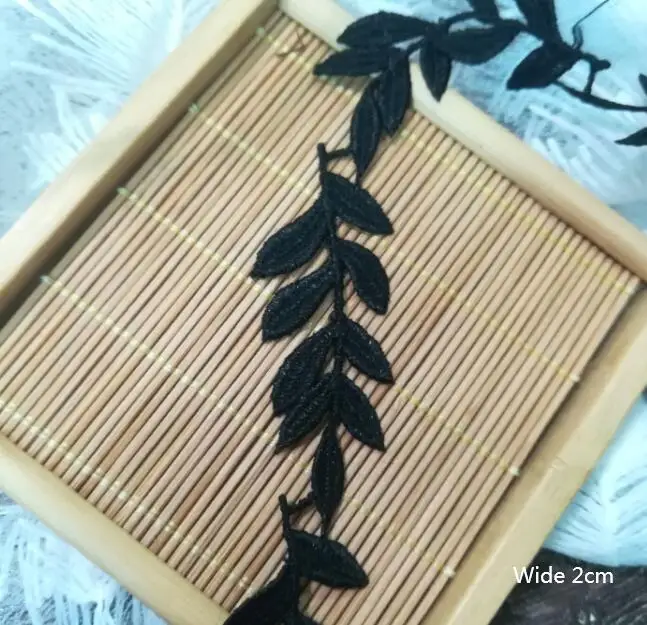 1Yards-Embroidery-Lace-Flower-Ribbon-Leaf-Applique-Lace-Fabric-Cotton-Lace-Fabric-Laces-adornos-de-encaje (2)