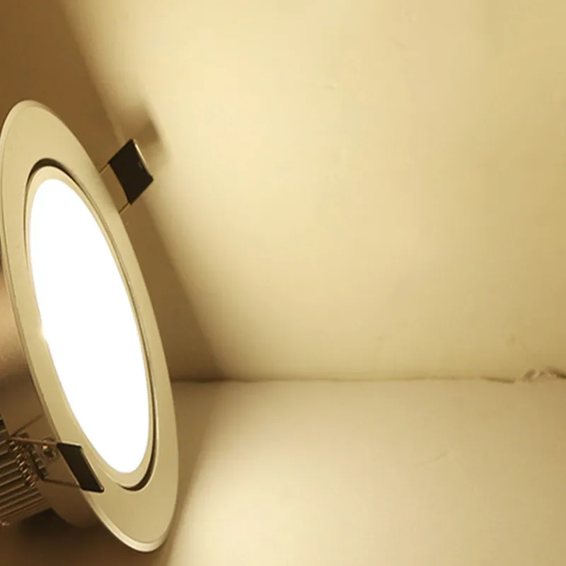 800 x 800 LED Downlight 19