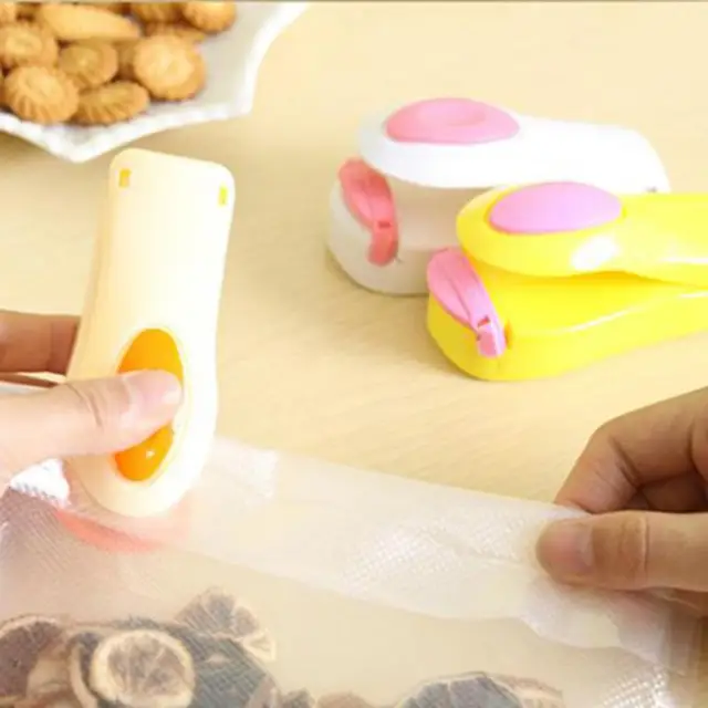 Sealing Machine Food Clip Heat Sealing Machine Mini Heat Sealer Food Packaging Kitchen Storage Bag Clips Kitchen Accessories cheap Aihogard CN(Origin) Mini Sealing Machine ABS+ stainless steel Eco-Friendly Stocked 2*AA battery 3 5*1 5*2 3inch (9*4*6CM) Sealing Machine Food Clip Heat Sealing Machine Mini Heat Sealer Food Packaging Kitchen Storage Bag Clips Kitchen Accessories cheap Aihogard CN(Origin) Mini Sealing Machine ABS+ stainless steel Eco-Friendly Stocked 2*AA battery 3 5*1 5*2 3inch (9*4*6CM)