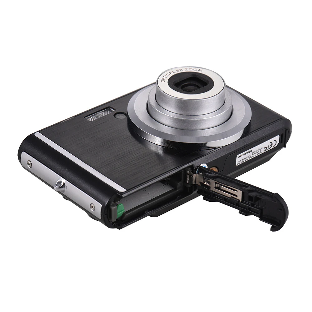 

V700 Recording 6X Optical Zoom Telescopic Lens 2.4 Inch 18MP High Definition Professional LCD Screen Ultra Thin Digital Camera
