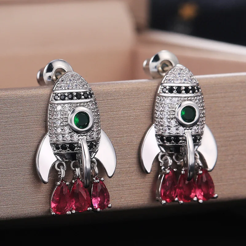 

Creative Rocket Modeling Zircon Earring with Red Pear Shape Pendent for Women Steampunk Bride Long Hanging Earrings Jewelry