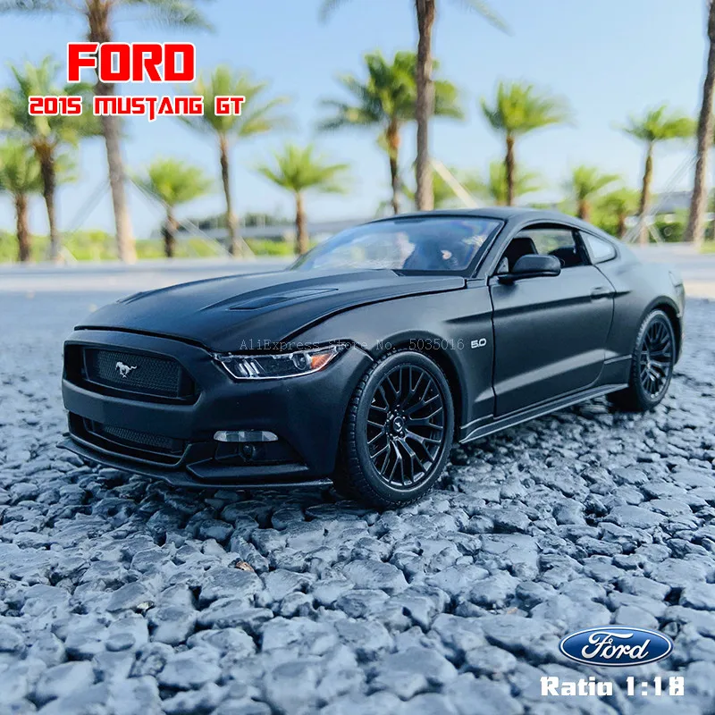 Maisto - 31197Y - Ford Mustang GT - 2015 - Echelle 1/18 - Jaune