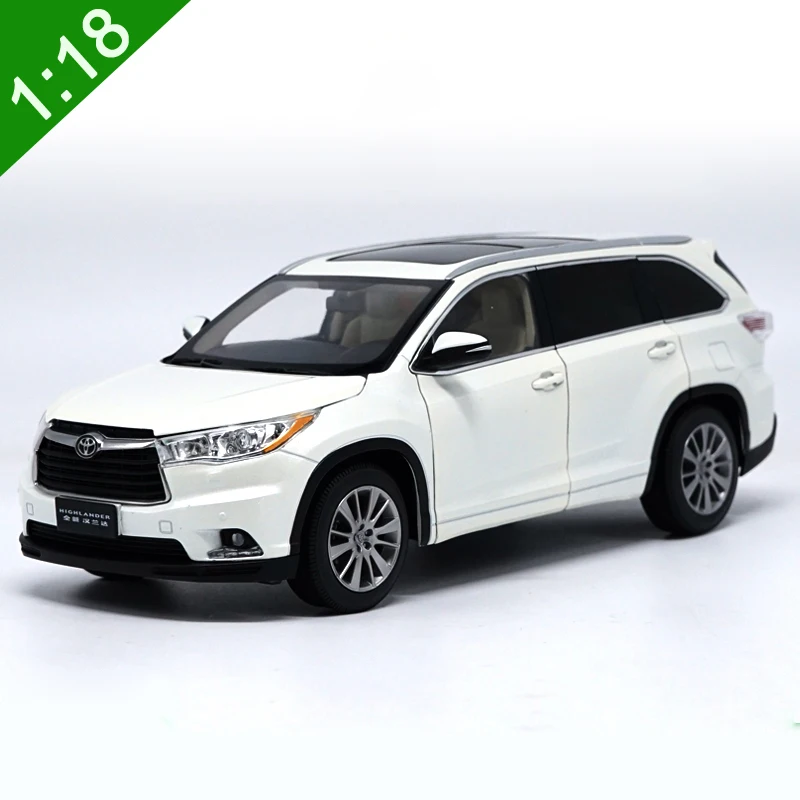 1:18 высокое тщательное TOYOTA HIGHLAND сплав модель автомобиля статические металлические модельные автомобили с оригинальной коробкой