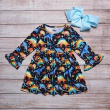Ropa de otoño para niñas, vestidos negros de manga larga con cuello redondo y estampado de dinosaurio