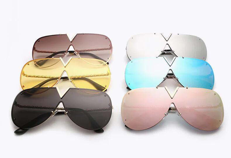 Fashion Oversized Women Sunglasses Luxury Brand Men V-Shape Sun Glasses Pilot Retro One-Piece Goggles Shades Eyewear UV400 Women's Glasses