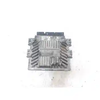 

8200843713 UCE engine switchboard RENAULT SCENIC II