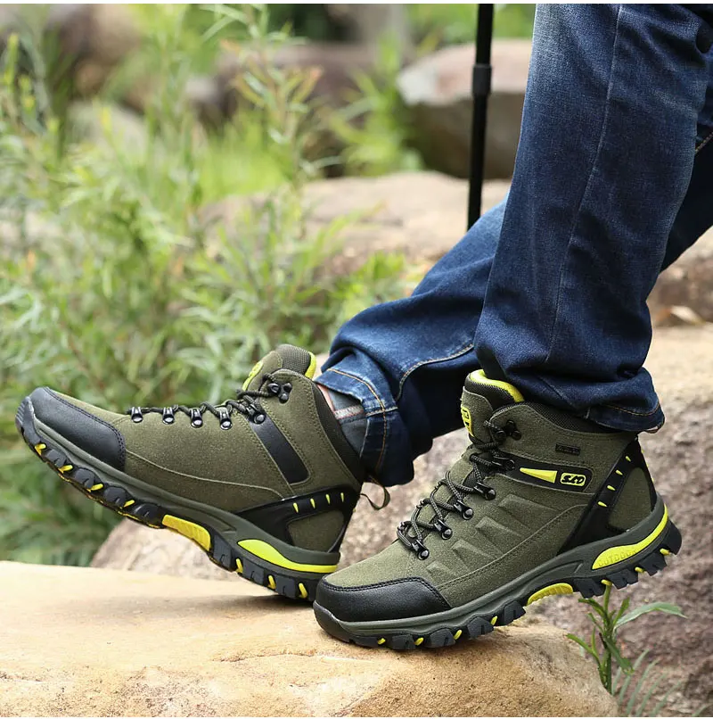 outdoor-hiking-boots-for-men-and-women (12)