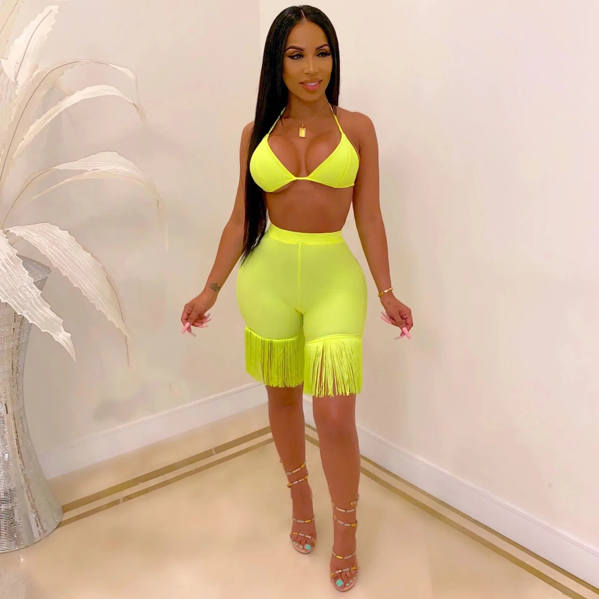 

BKLD 2 Piece Set Women Casual Neon Color Tracksuits Summer Beach Party Crop Top And Tassel Shorts Sets Women Fashion New 2024