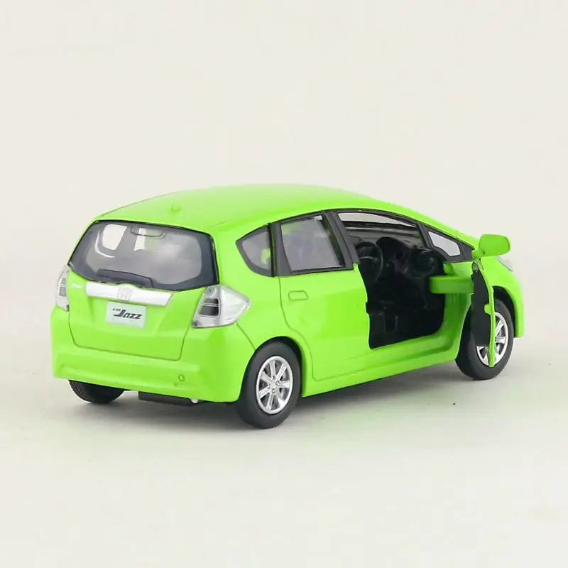 Точная имитация эксклюзивный Diecasts& Toy Vehicles: RMZ city автомобильный Стайлинг Honda Fit Jazz 1:36 литой под давлением автомобиль модель оттяните назад Автомобили