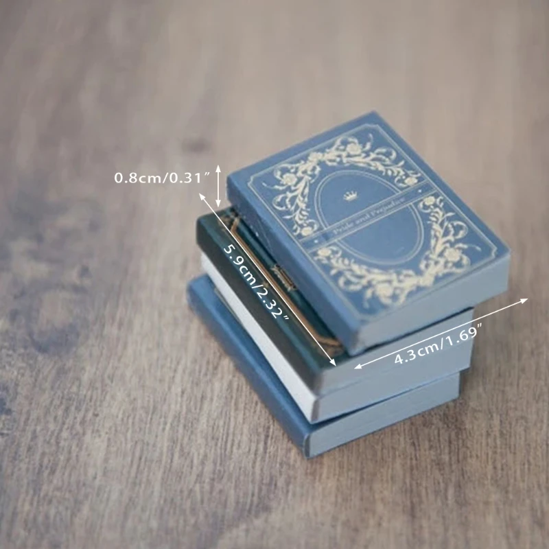 

4 Pcs Retro Mini Books Newborn Photography Props Decorations Infant Photo Shooting Assisted