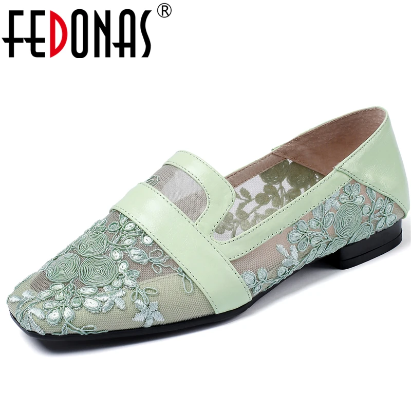 

FEDONAS 2020 Spring Summer New Casual Women Cow Leather Shoes Embroider Mesh Square Toe Low Heel Breathable Slip-On Shoes Woman