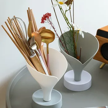 

Punch-free Kitchen Multifunctional Chopsticks Vegetable And Fruit Storage Funnel Drain Seat