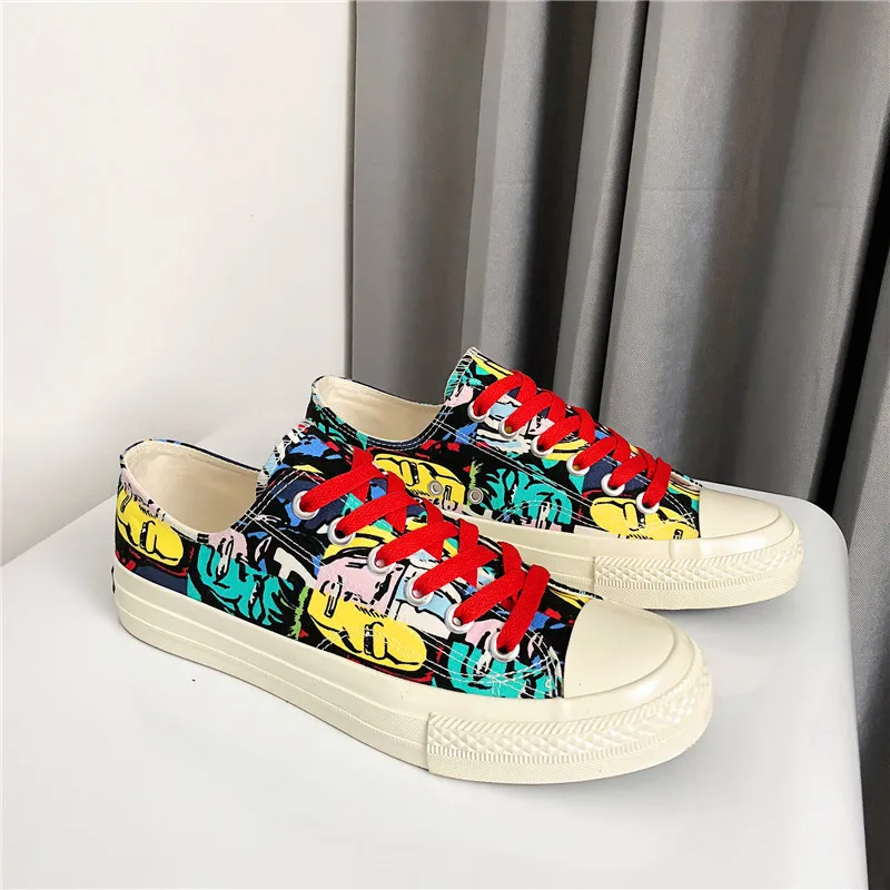 

2019 Casual Shoes Men Flat Sneakers Breathable Fashion Mesh Mens Trainers Shoes Summer Sneakers Men Lace-up Running Shoes