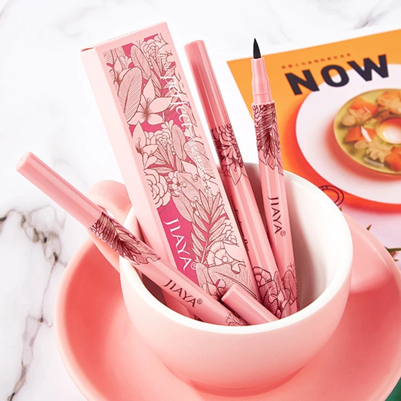 Waterproof Liquid Eyeliner Pen Quick Drying Smudge-proof Eyeliner Cosmetic Accessory Eyeliner Eyes Makeup