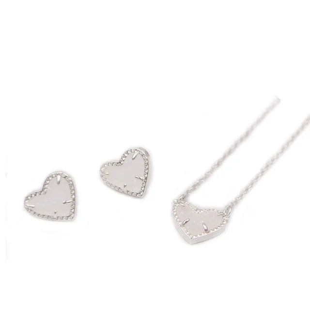 2020-Summer-Hot-Selling-Glitter-Druzy-Stone-Inlay-Mini-Heart-Lovely-Pendant-Necklace-Women-Fashion-Heart.jpg_.webp_640x640 (7)